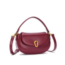 Bolsa Feminina com Fecho Decorativo e Alça Curta